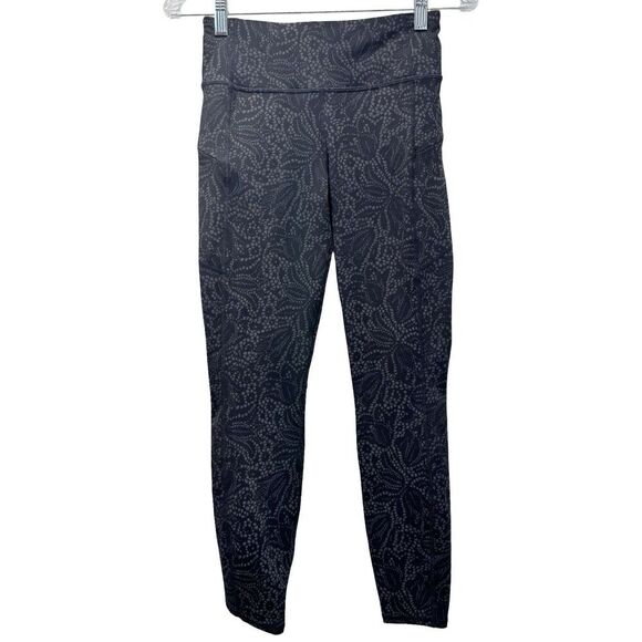 Athleta Pants - Athleta Leggings Womens size XS Black Floral Zip Pocket Tight Gym Athletic